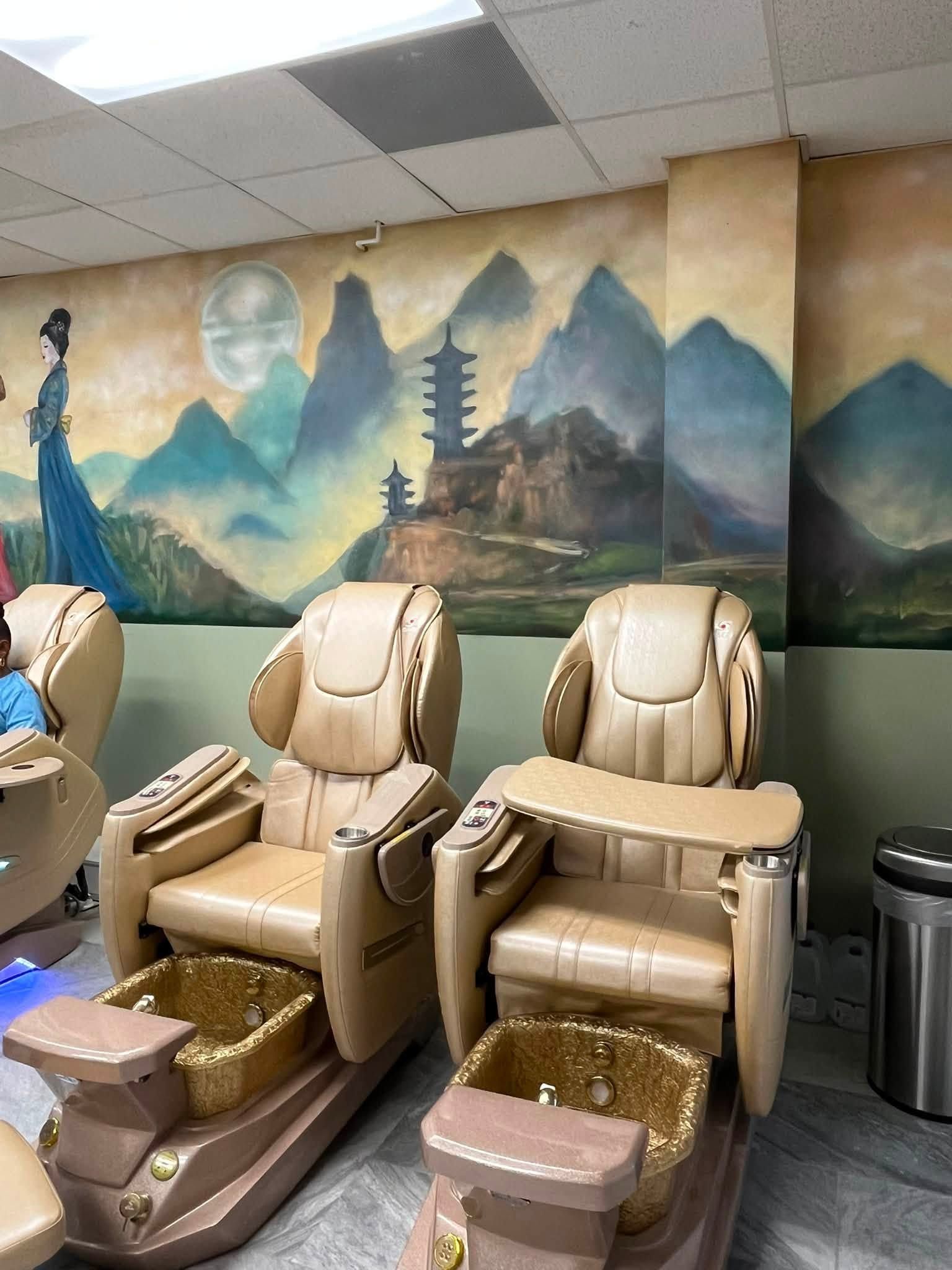 Asian Pearl Nail Studio gallery photo